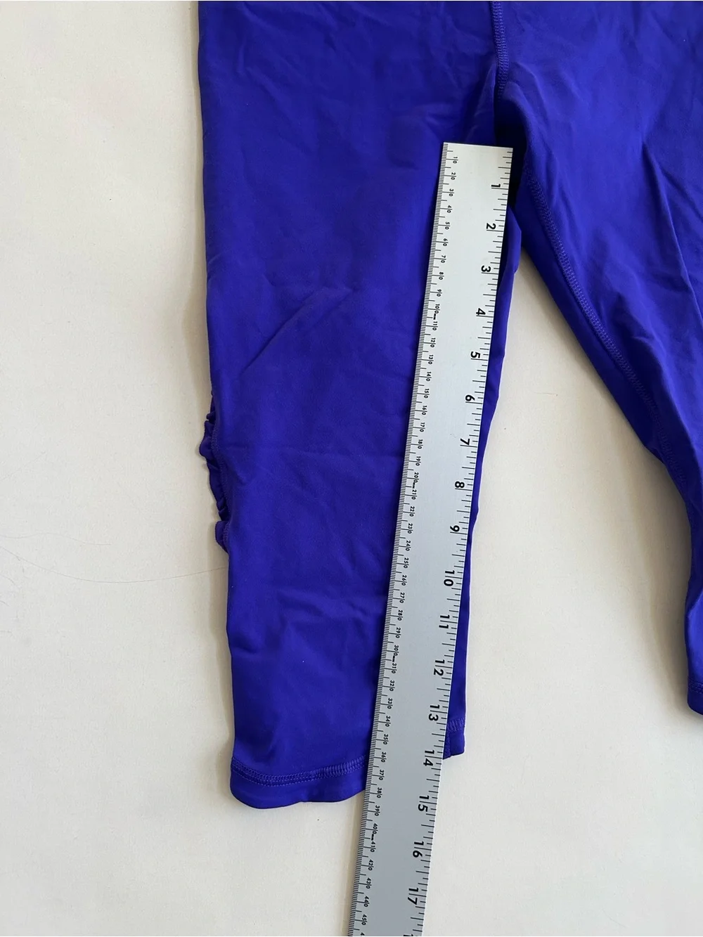 lululemon athletica Capri Leggings in pulple size 6